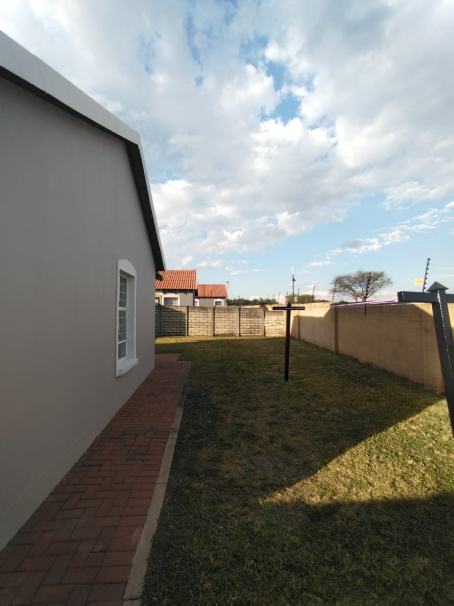 2 Bedroom Property for Sale in Brits North West